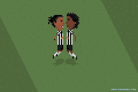 Ronaldinho and Jô celebration
